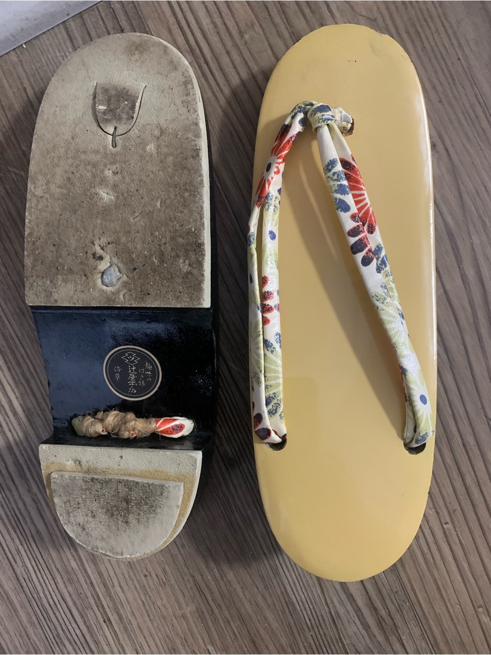 Authentic Premium Japanese Geta Wooden Clogs by Asakusa Tsujiya Honten - Vintage